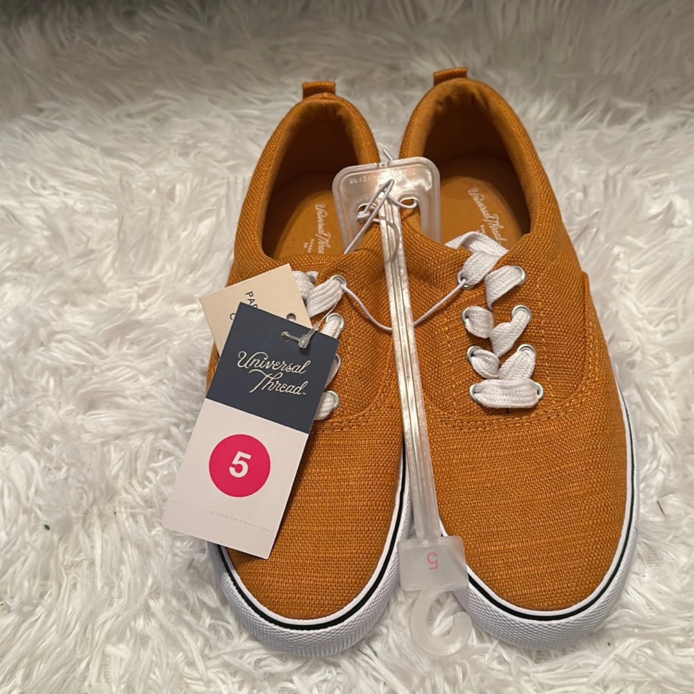 NWT; size 5 mustard casual tennis shoes